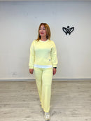 Conjunto algodón pantalón recto y sudadera amarilla