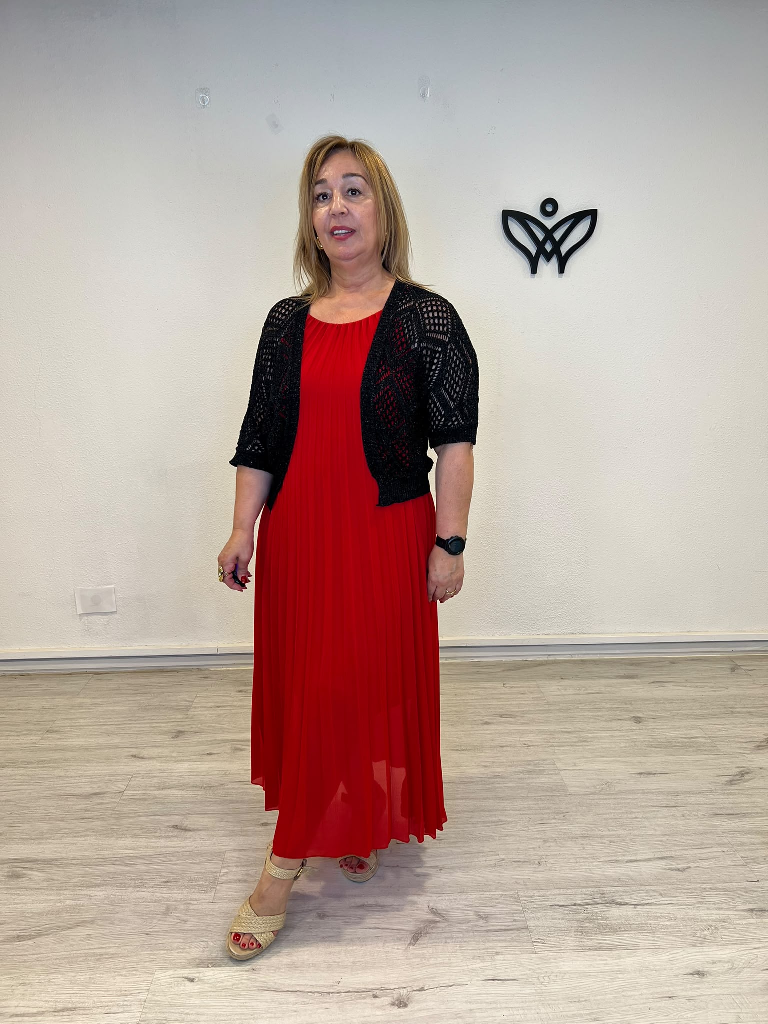 Chaqueta de crochet negra de media manga para mujer