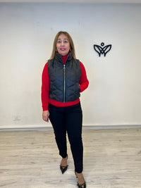 Chaleco acolchado corto con cremallera negro