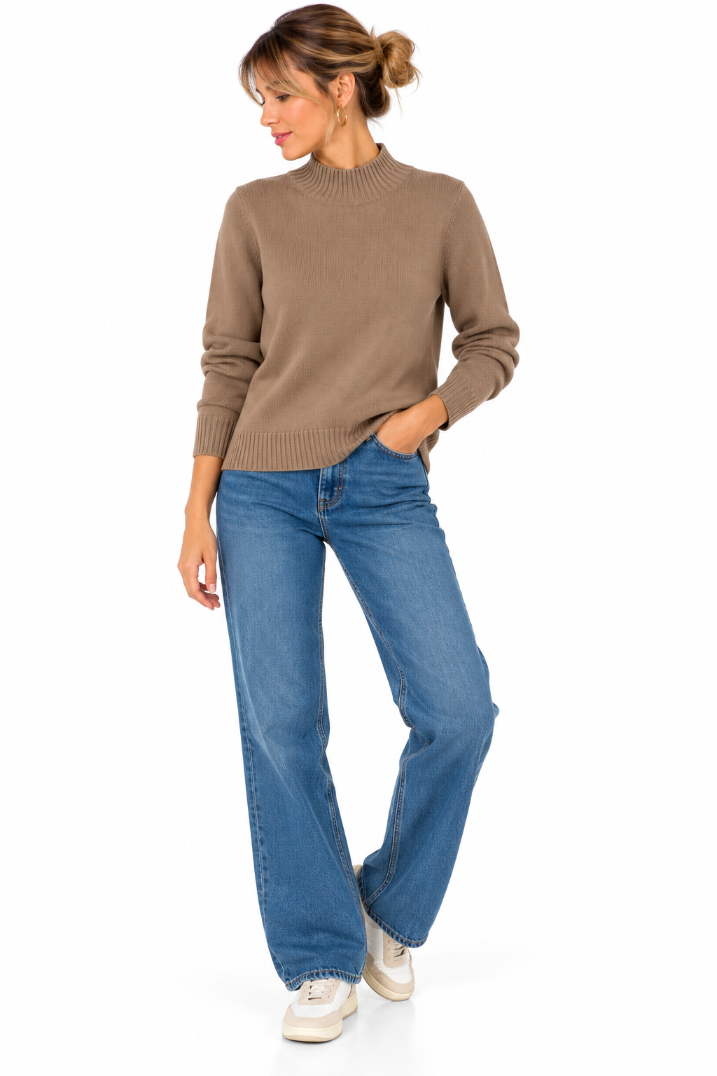 Jersey beige de mujer con cuello perkins de punto suave