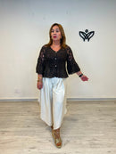 Chaqueta crochet marrón chocolate con bordado inglés