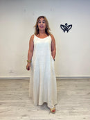 Vestido largo de lino beige con bolsillos