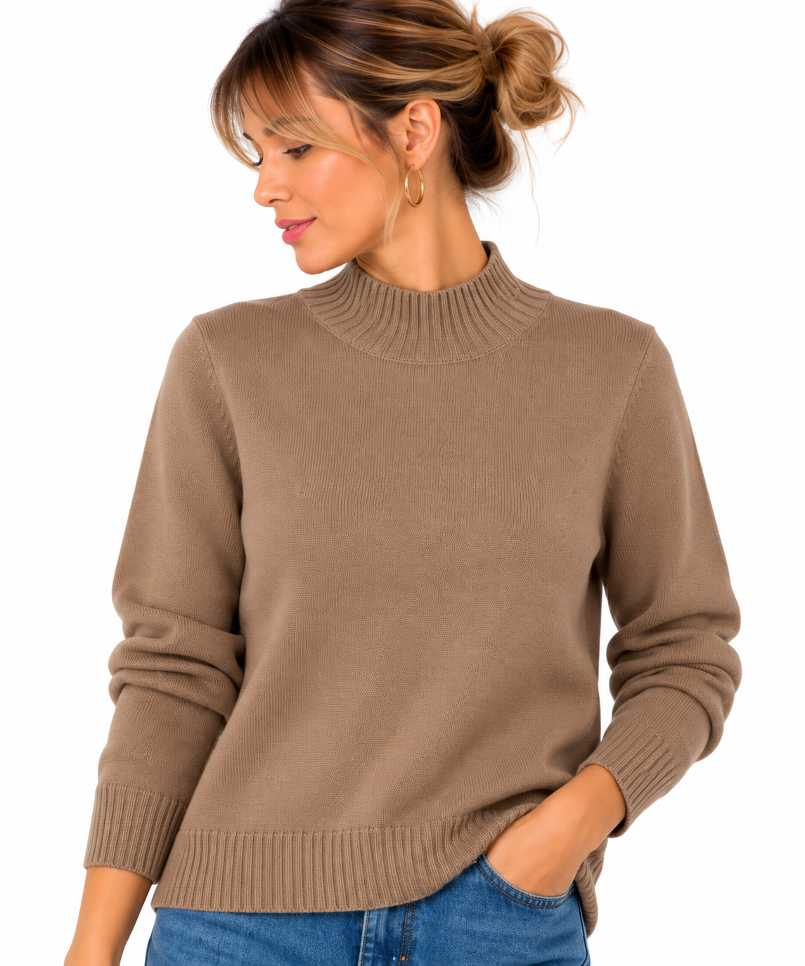 Jersey beige de mujer con cuello perkins de punto suave