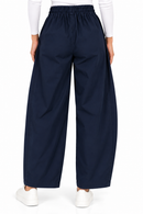 Pantalón balloon azul marino de mujer con cintura elástica y bolsillos