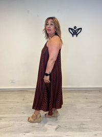 Vestido largo estampado étnico marrón y teja