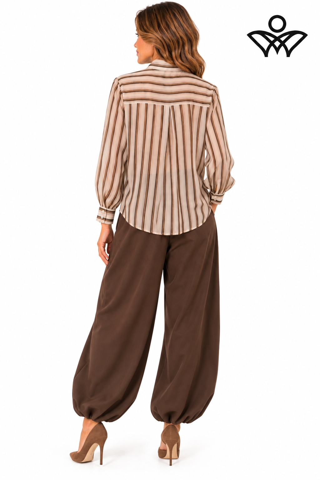 Camisa de gasa marrón y beige de mujer con rayas y lazo