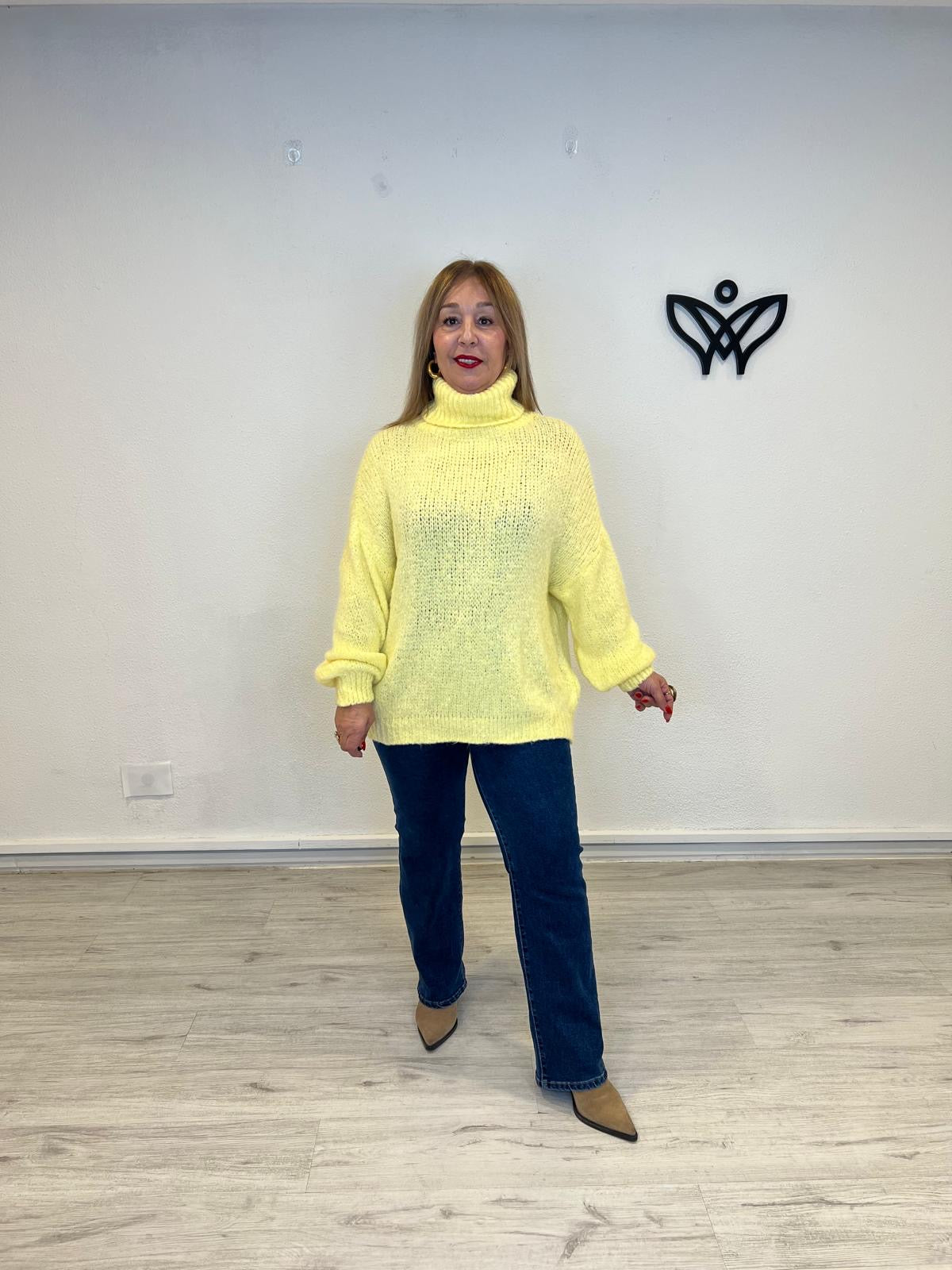 Jersey de cuello subido de punto gordo oversize amarillo