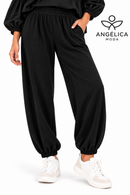 Conjunto de mujer negro de algodón con sudadera de volante y pantalón jogger