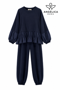 Conjunto de mujer azul marino de algodón con sudadera de volante y pantalón jogger