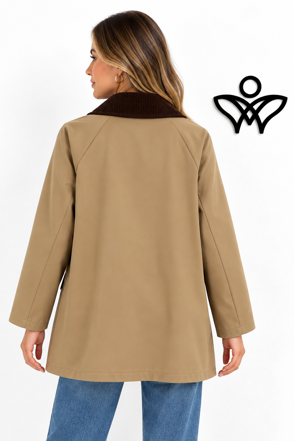 Chaqueta parka beige con cuello de pana marrón chocolate