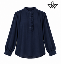 Camisa azul marino de mujer con cuello mao y volante delantero