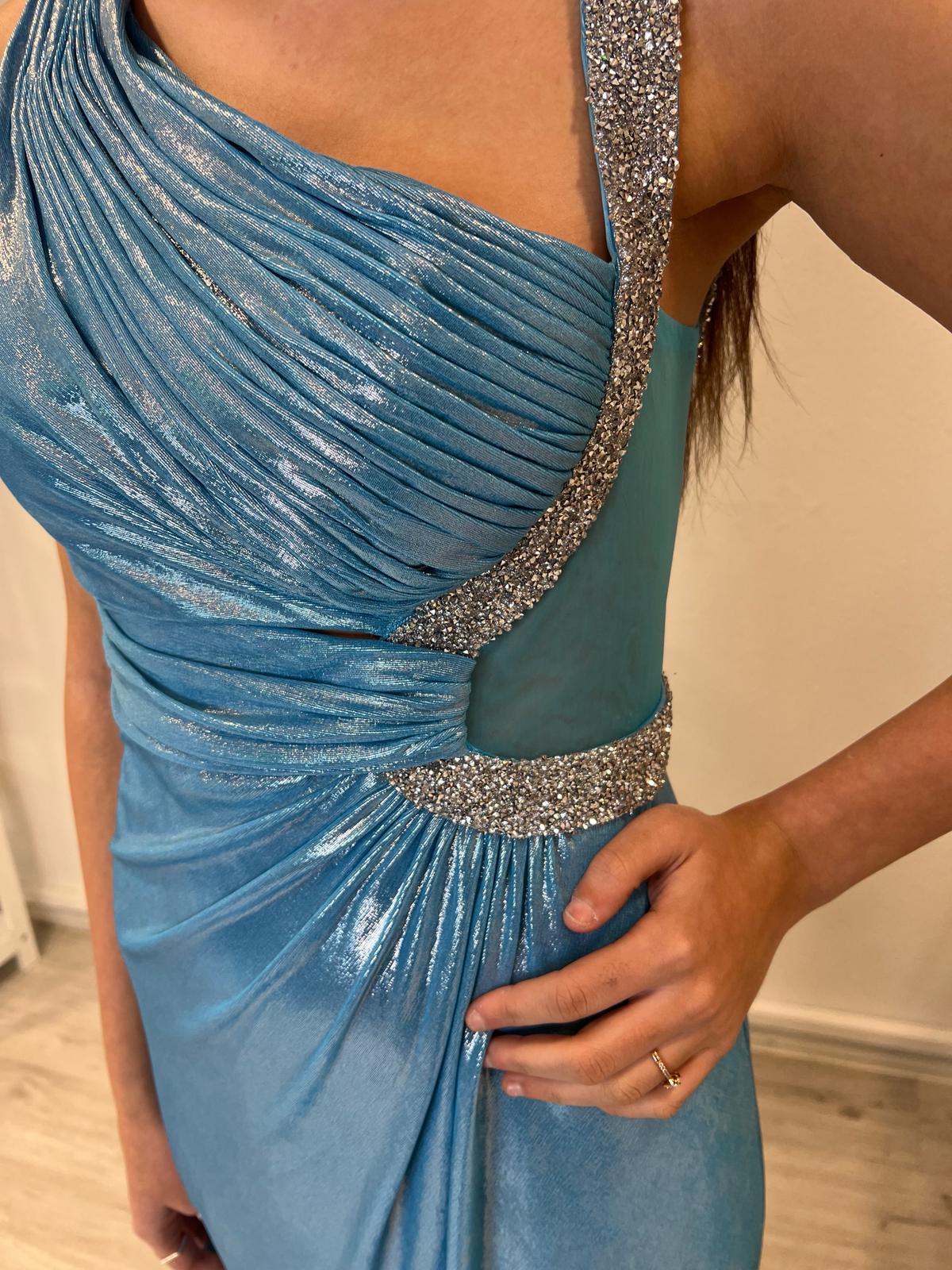 Vestido fiesta largo abertura y brillo plata azul