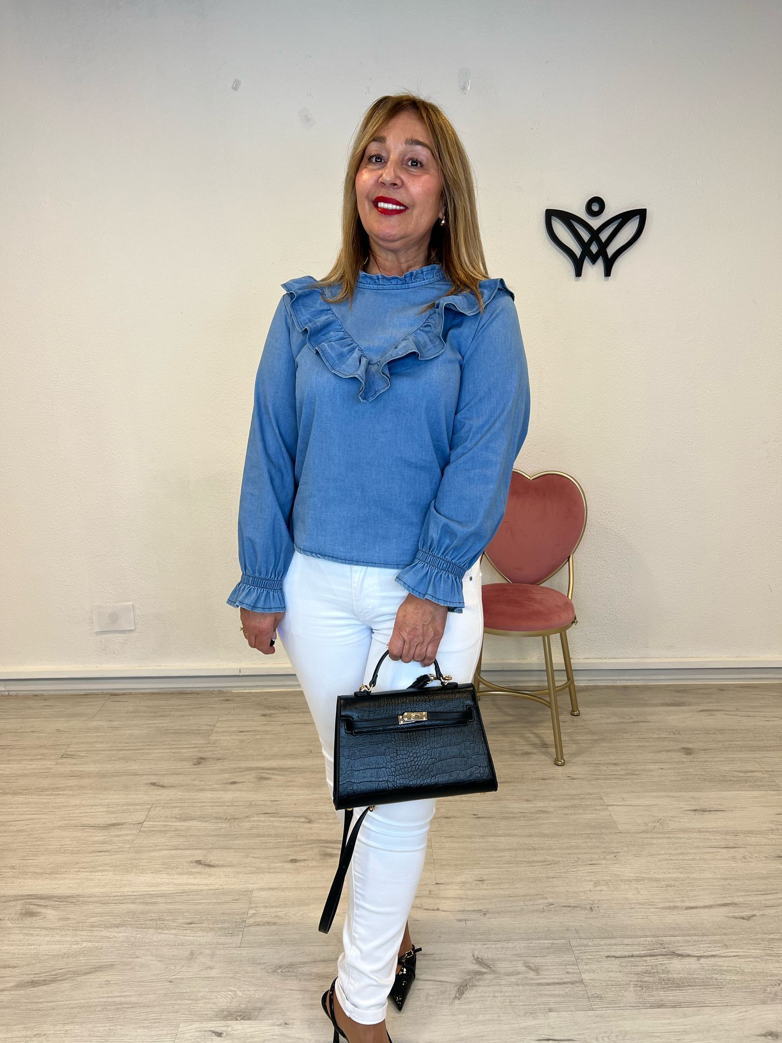 Bolso cuadrado cierre dorado imita a un bolso Hermes en negro