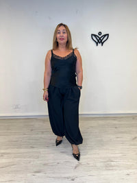 Pantalón Bombacho Negro de Pinzas con Cintura Elástica