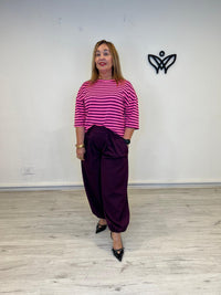 Pantalón bombacho burdeos con pinzas y cintura elástica
