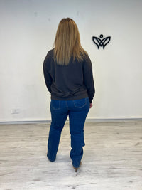 Sudadera de mujer marrón de algodón con tachuelas doradas