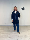Trench gabardina azul marino de mujer con forro de cuadros vichy