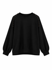 Sudadera de mujer negra con cuello redondo y tachuelas doradas