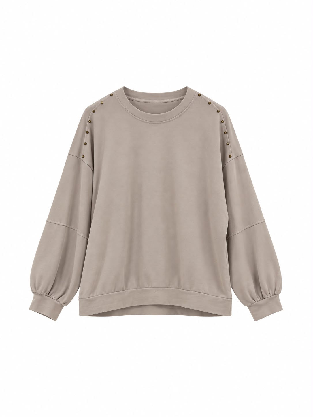 Sudadera de mujer beige con cuello redondo y detalle de tachuelas