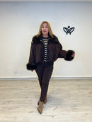 Cazadora bomber chaqueta con pelo en el cuello y puños marrón chocolate