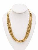 Collar largo dorado de abalorios multihilo