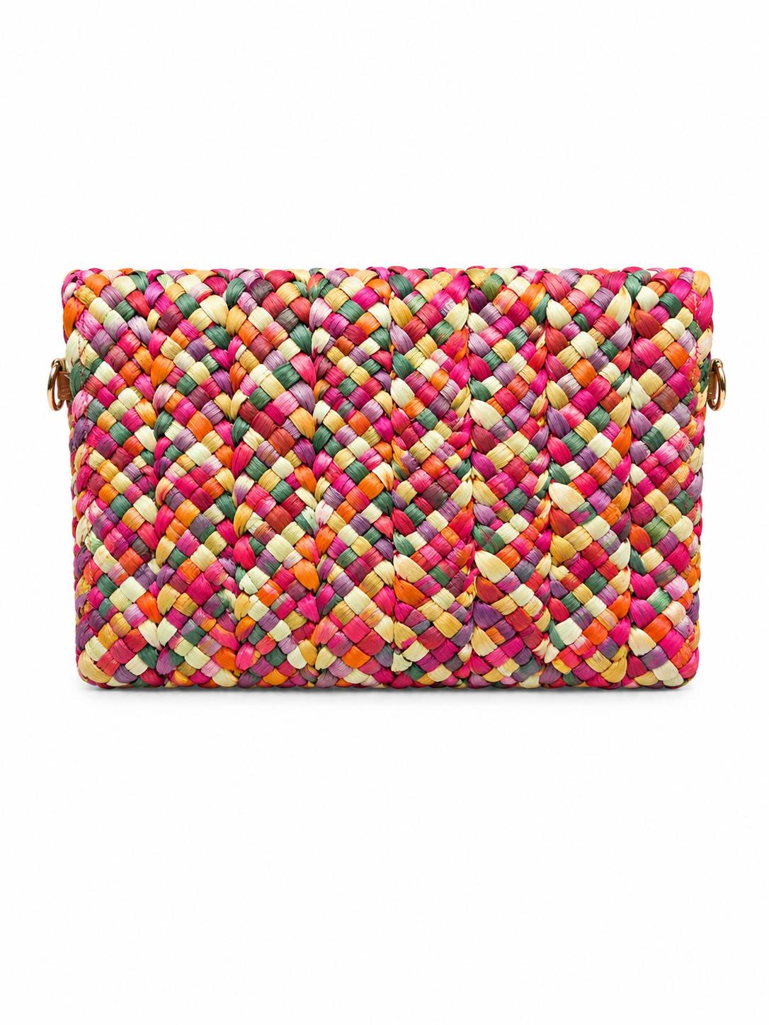 Bolso de rafia multicolor tipo cartera con asa de puño