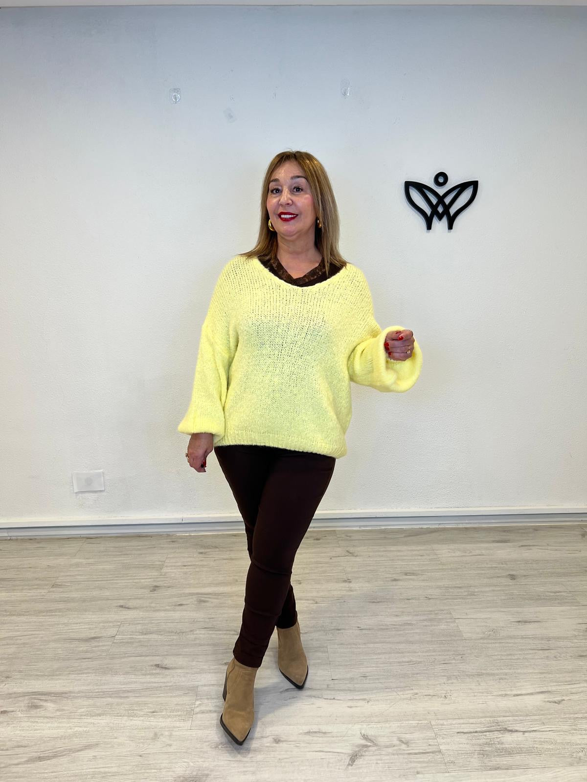 Jersey escote en pico oversize punto gordo amarillo