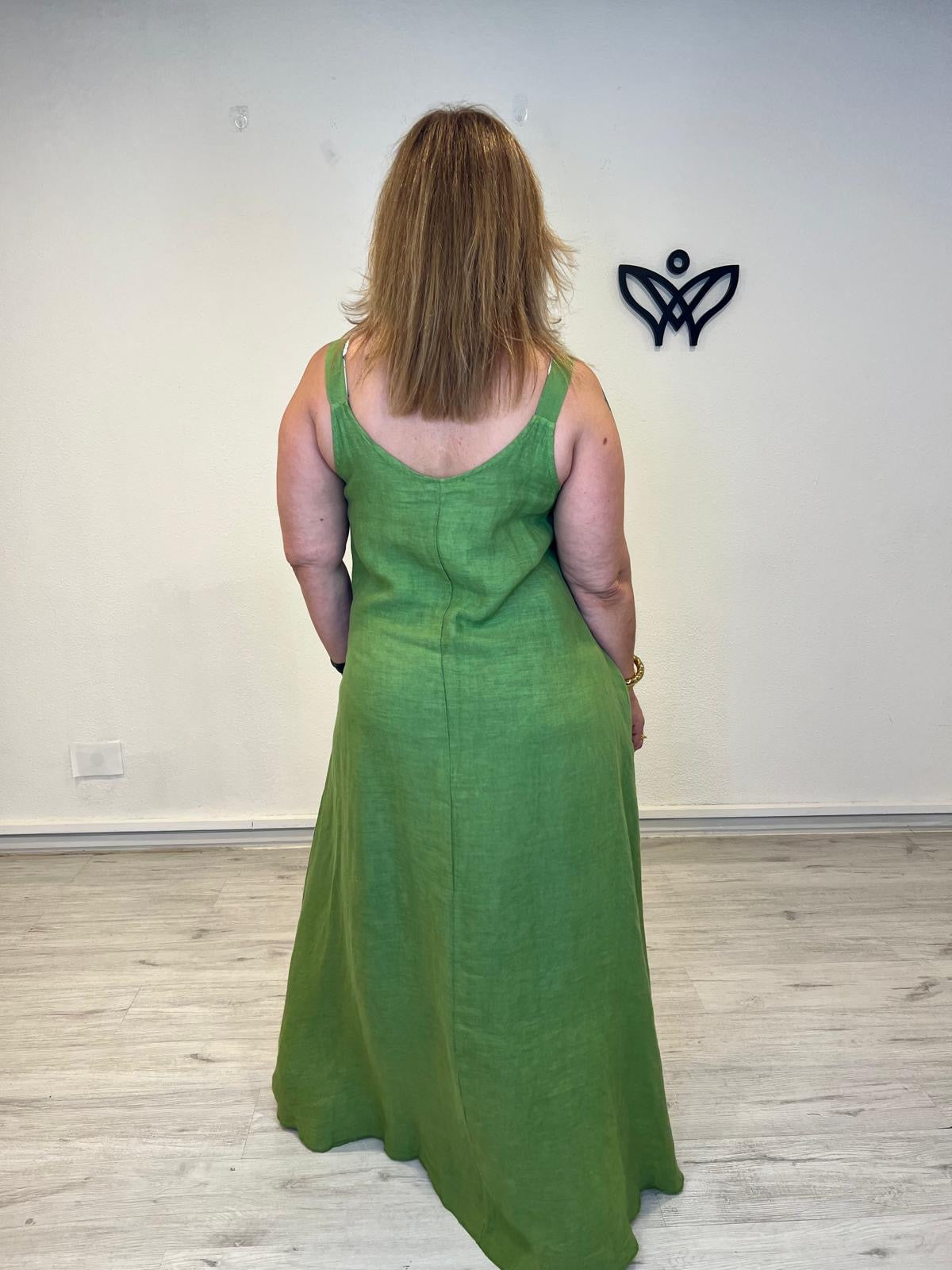 Vestido largo de lino verde con bolsillos